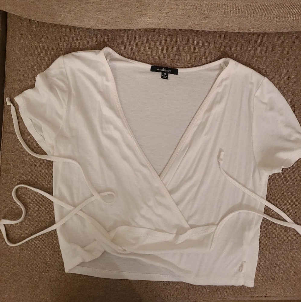 Women croptop size M